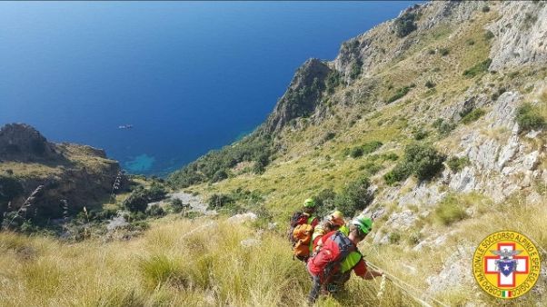 Turista morto per choc emorragico Turista morto per choc emorragico