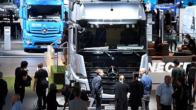Exclusive: Daimler to make Mercedes Benz-branded heavy trucks in China - sources Exclusive: Daimler to make Mercedes Benz-branded heavy trucks in China - sources