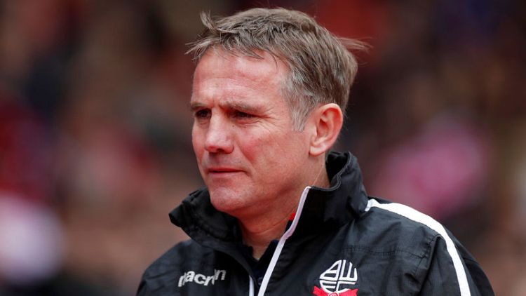 Troubled Bolton accept manager Parkinson's resignation