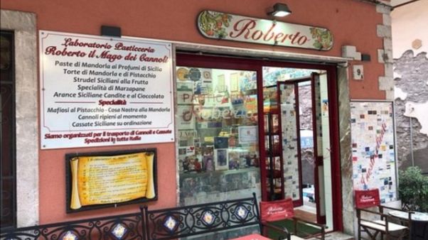 A Taormina dolci "mafiosi e Cosa Nostra" A Taormina dolci "mafiosi e Cosa Nostra"