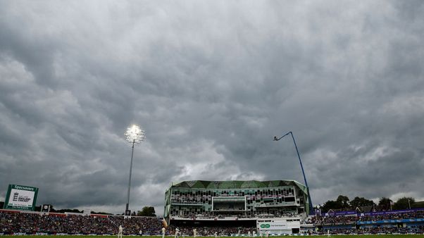Weather continues to hamper England progress in third Ashes test Weather continues to hamper England progress in third Ashes test