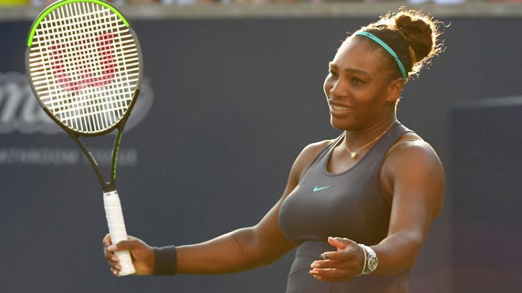 Serena and Sharapova in first-round match at U.S. Open