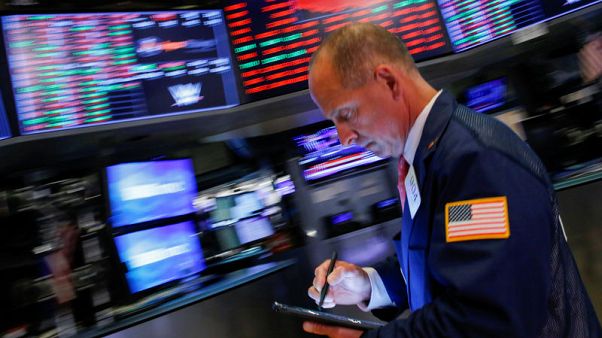 Stocks and oil fall, yen rallies as Trump threatens to further escalate China trade war Stocks and oil fall, yen rallies as Trump threatens to further escalate China trade war