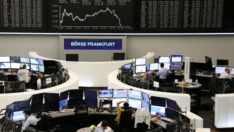 European shares grind higher ahead of Powell speech