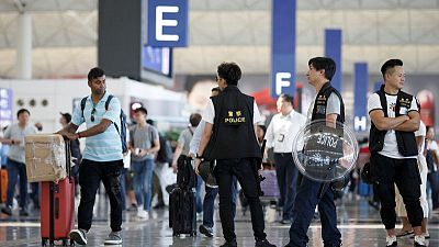 مطار هونج كونج يواجه احتجاجات جديدة مطار هونج كونج يواجه احتجاجات جديدة