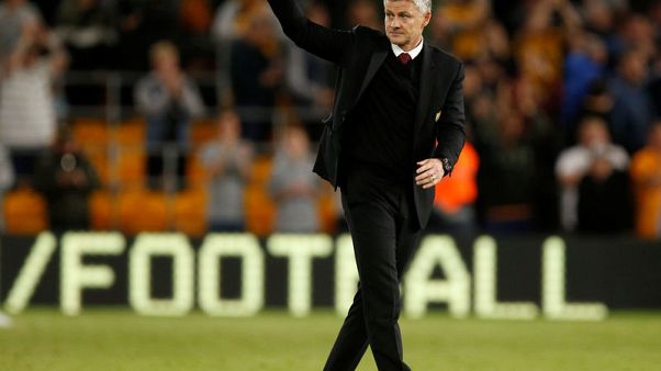 Manchester United's Solskjaer urges crackdown on online abuse Manchester United's Solskjaer urges crackdown on online abuse