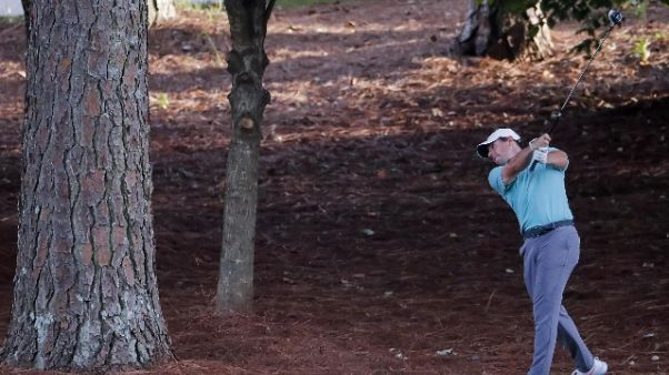 FedEx Cup: fulmine su albero, 6 feriti FedEx Cup: fulmine su albero, 6 feriti