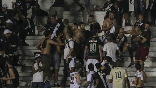 Grida omofobiche, match interrotto a Rio Grida omofobiche, match interrotto a Rio