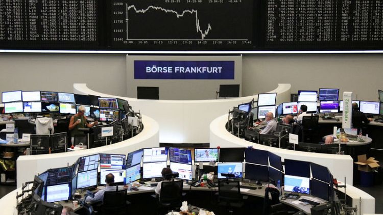 الأسهم الأوروبية تهوي بسبب الحرب التجارية