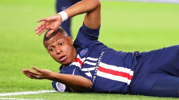 Paris SG: Cavani e Mbappè fuori a lungo Paris SG: Cavani e Mbappè fuori a lungo