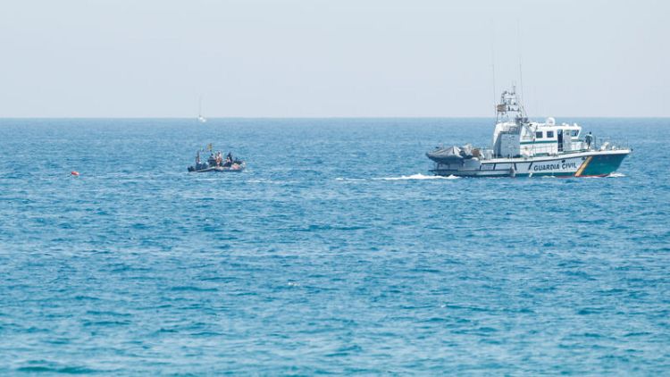 Spanish navy detonate Civil War shell found off Barcelona beach