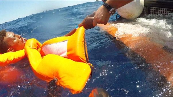 Migranti: Alarm phone, molti morti Migranti: Alarm phone, molti morti