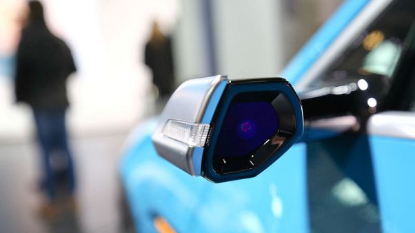 U.S. to test mirrorless, camera-based systems in autos U.S. to test mirrorless, camera-based systems in autos