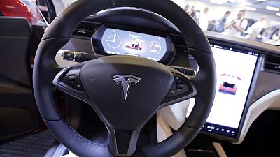 Tesla rolls out insurance in California Tesla rolls out insurance in California