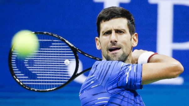 Tennis: Us Open, Djokovic piega Londero Tennis: Us Open, Djokovic piega Londero