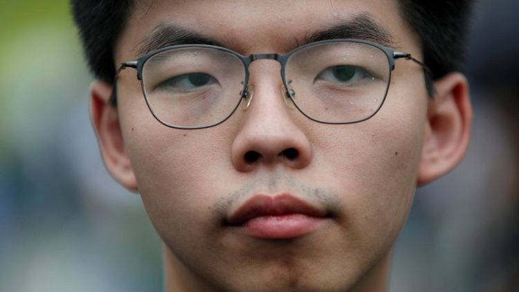 القبض على الناشط الديمقراطي جوشوا وونج في هونج كونج قبل احتجاجات مطلع الأسبوع