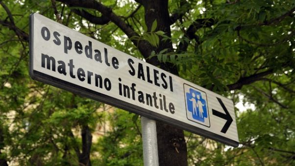 Morta parto, autopsia e 23 indagati Morta parto, autopsia e 23 indagati