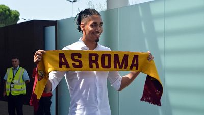 Roma: Smalling, conquistato da Fonseca Roma: Smalling, conquistato da Fonseca