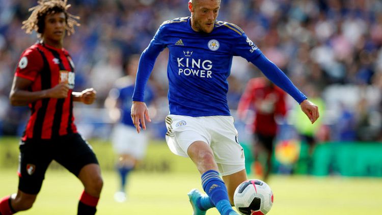 Leicester's Vardy sinks Bournemouth with clinical display in 3-1 win