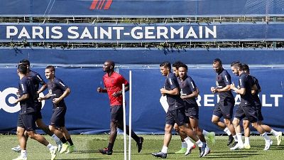 L'Equipe, Neymar ha deciso, resta al Psg L'Equipe, Neymar ha deciso, resta al Psg