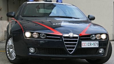 Donna carbonizzata in casale abbandonato