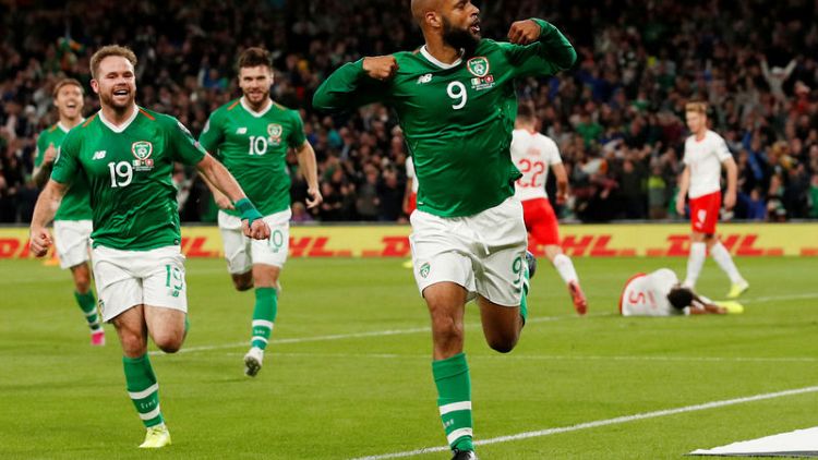 Ireland grab late draw with Switzerland as Danes close the gap