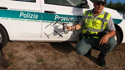 Cacciatore 'multato' da un drone Cacciatore 'multato' da un drone
