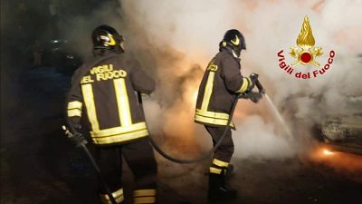 A fuoco auto vicesindaco nell'Oristanese