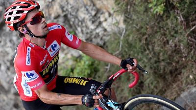 Vuelta: tappa a Fuglsang, Roglic leader Vuelta: tappa a Fuglsang, Roglic leader