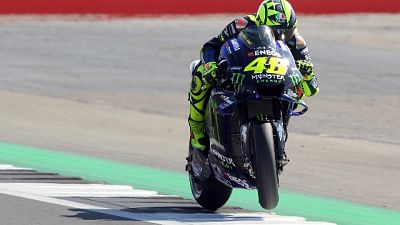 Valentino Rossi in M1 per vie Tavullia Valentino Rossi in M1 per vie Tavullia