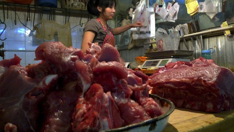 China August factory deflation deepens, prices fall most in three years; pork prices soar