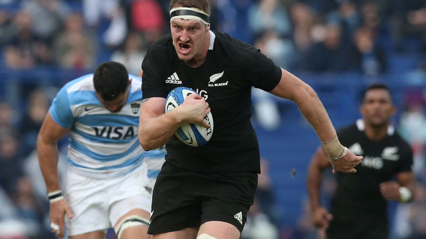 Hansen s gamble with Retallick shoulder underlines lock s