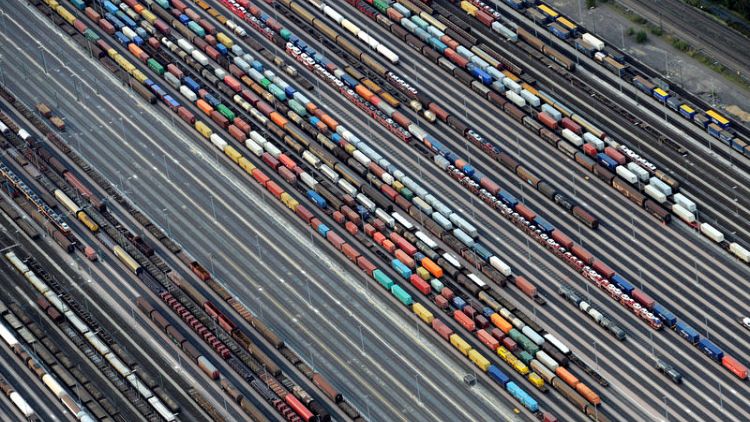 EU goods trade surplus with U.S. and deficit with China widen