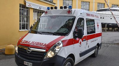 'Quanto costa ambulanza' e fa donazione