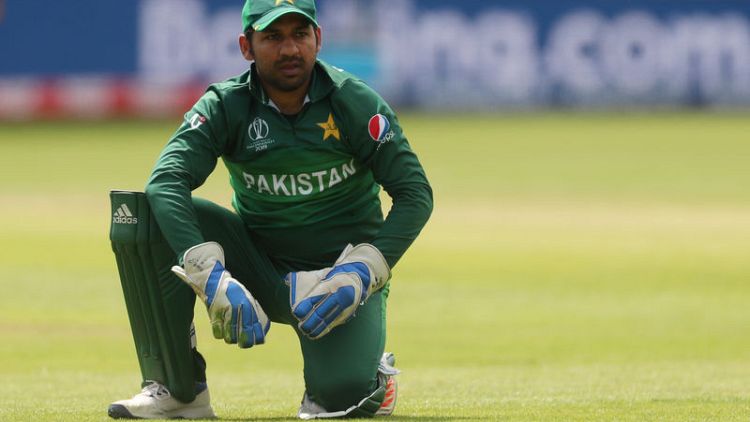 Sarfaraz retained as Pakistan captain ahead of Sri Lanka series
