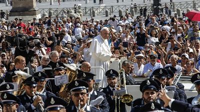 Papa:basta ergastolo e carceri affollate Papa:basta ergastolo e carceri affollate