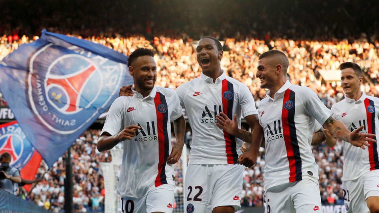 Neymar the saviour as PSG beat Strasbourg