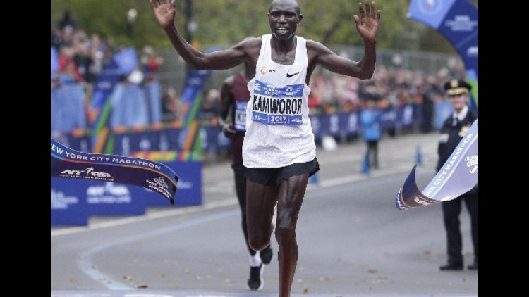 Atletica: è nuovo record mezza maratona