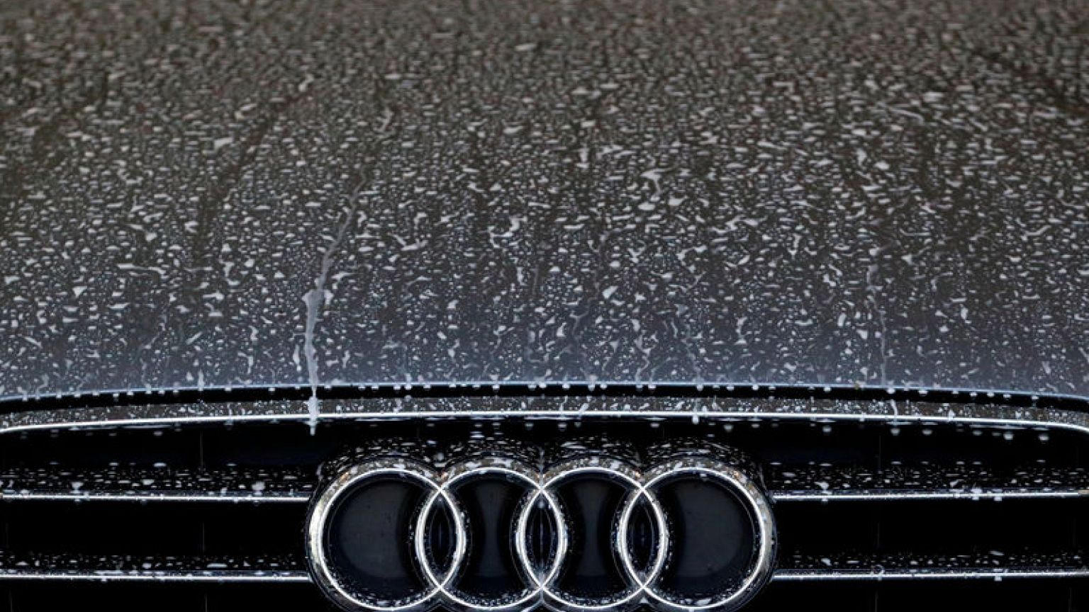 Germany's car watchdog sets Audi ultimatum to remove illegal diesel software - report