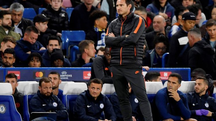 Chelsea to assess Mount injury after Valencia defeat