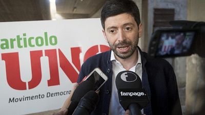 Pd: Speranza, non siamo usciti per Renzi Pd: Speranza, non siamo usciti per Renzi