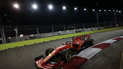 Vettel, passo avanti con nuovo pacchetto Vettel, passo avanti con nuovo pacchetto