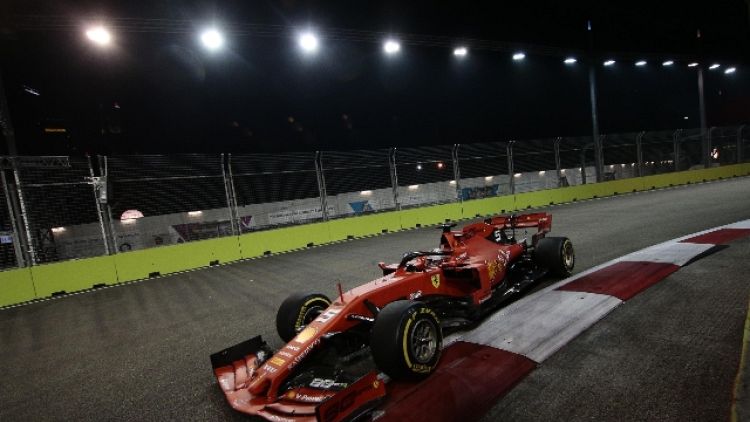 Vettel, passo avanti con nuovo pacchetto