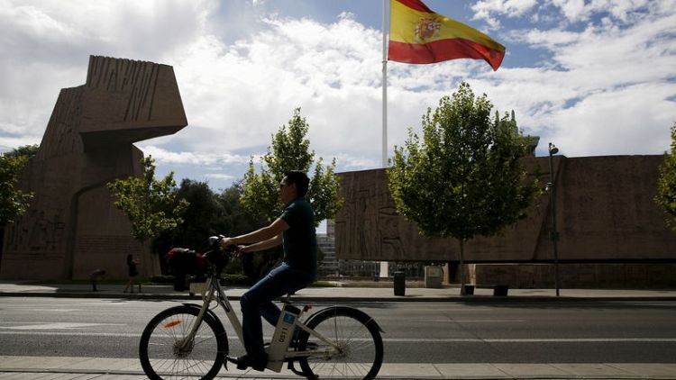 Spain's Socialist party would maintain lead, polls show