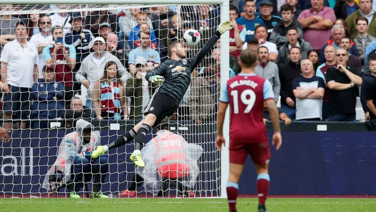 Dismal Man United overpowered by West Ham