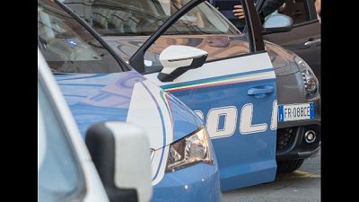 Vende figlie per nozze, arrestato Vende figlie per nozze, arrestato