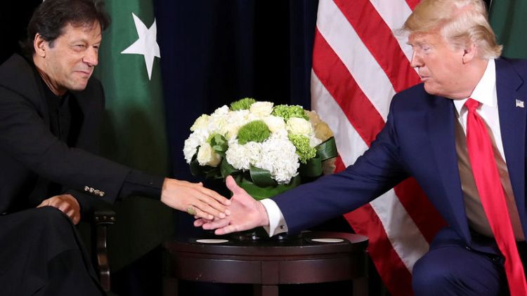Trump says hopes India, Pakistan can come together on Kashmir