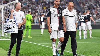 Juve: Danilo e De Sciglio ancora fermi Juve: Danilo e De Sciglio ancora fermi