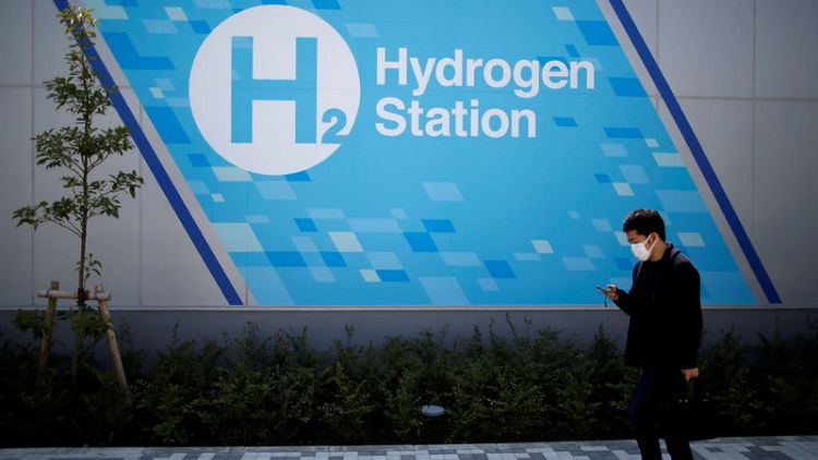 Japan draws support for global hydrogen proposals, including refuelling stations