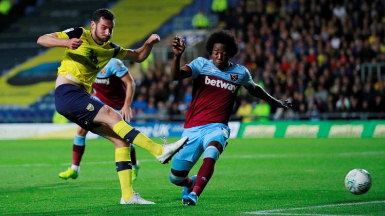 Zabaleta apologises for West Ham humbling at Oxford